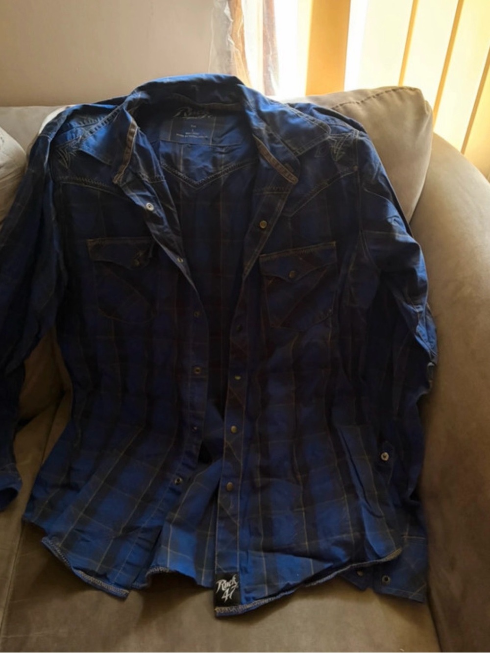Wrangler Navy and Black Plaid Casual Button-Down Shirt